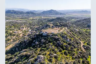 31300 Ruth Lane, Homeland, CA 92548 - Photo 42
