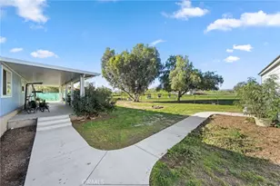 31615 Leon, Winchester, CA 92596 - Photo 10