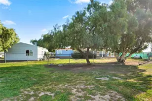 31615 Leon, Winchester, CA 92596 - Photo 14