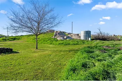 31615 Leon, Winchester, CA 92596 - Photo 48