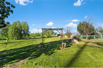 31615 Leon, Winchester, CA 92596 - Photo 38