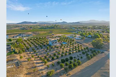 33851 Madera De Playa, Temecula, CA 92592 - Photo 4