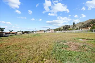 32974 Grand, Winchester, CA 92596 - Photo 36