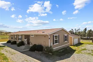 32974 Grand, Winchester, CA 92596 - Photo 38