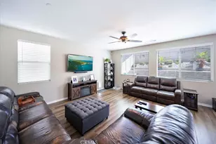 34057 Thistlewood, Murrieta, CA 92563 - Photo 10