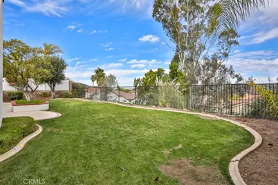 42729 Settlers, Murrieta, CA 92562 - Photo 8