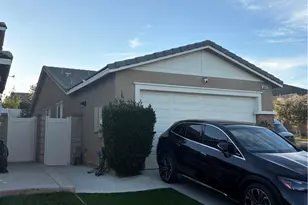 36692 Coleus Way, Lake Elsinore, CA 92532 - Photo 2