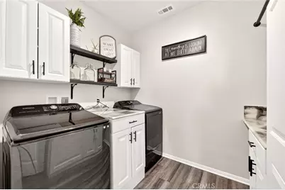 27049 Maltese, Menifee, CA 92584 - Photo 24