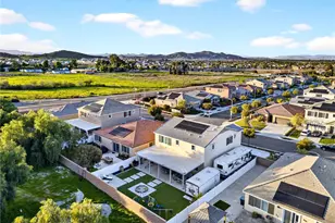 27049 Maltese, Menifee, CA 92584 - Photo 44