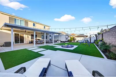 27049 Maltese, Menifee, CA 92584 - Photo 38