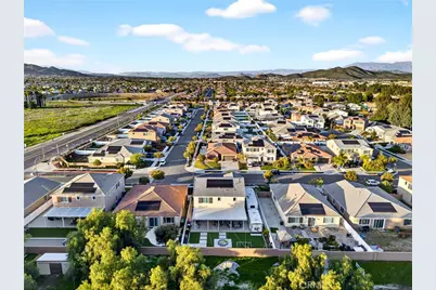 27049 Maltese, Menifee, CA 92584 - Photo 48