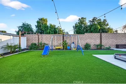 27049 Maltese, Menifee, CA 92584 - Photo 34