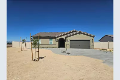 14792 Desert Lily Court, Apple Valley, CA 92307 - Photo 2