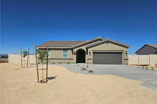 14792 Desert Lily Ct, Apple Valley, CA 92307 - Photo 2