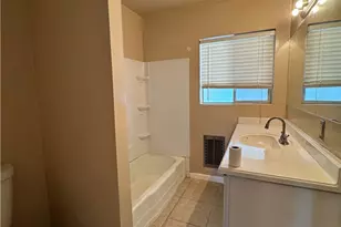 40805 Whittier Ave, Hemet, CA 92544 - Photo 8