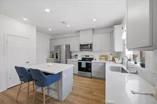 29168 Cahill Ct, Winchester, CA 92596 - Photo 6