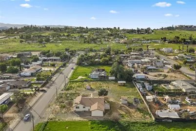 20398 Bailly, Perris, CA 92570 - Photo 34