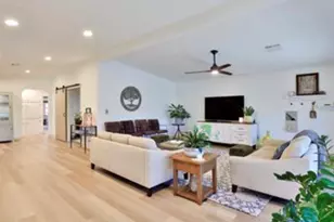 38046 Calle Quedo, Murrieta, CA 92563 - Photo 10