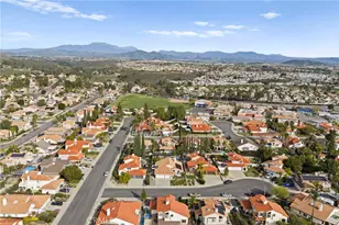 25454 Alpine Ct, Murrieta, CA 92563 - Photo 46