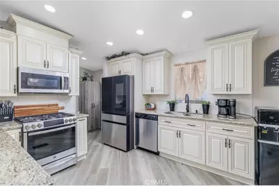 913 S Grand Avenue #47, San Jacinto, CA 92582 - Photo 1