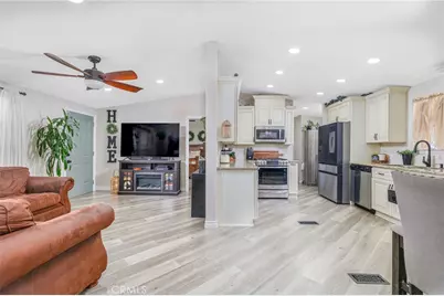 913 S Grand Avenue #47, San Jacinto, CA 92582 - Photo 4