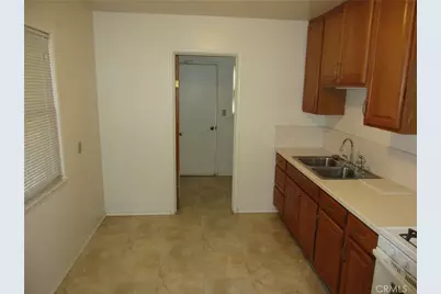 3142 Cedar St, Riverside, CA 92501 - Photo 4