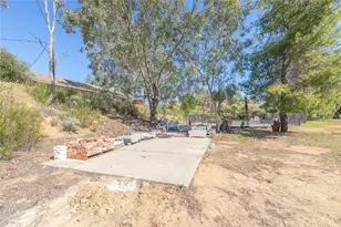 24000 Crab Hollow, Wildomar, CA 92595 - Photo 28