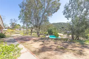 24000 Crab Hollow, Wildomar, CA 92595 - Photo 36