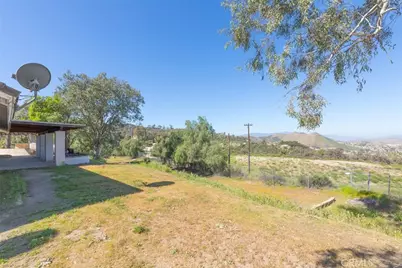 24000 Crab Hollow, Wildomar, CA 92595 - Photo 34