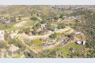 24000 Crab Hollow, Wildomar, CA 92595 - Photo 40