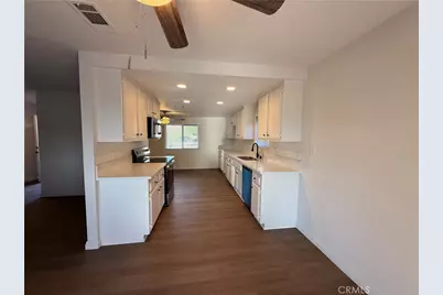 28320 Oregon, Menifee, CA 92587 - Photo 4