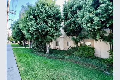 3010 Montrose #33, La Crescenta, CA 91214 - Photo 4