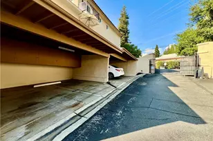 3010 Montrose, La Crescenta, CA 91214 - Photo 40