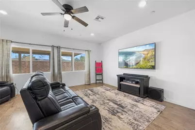 24199 Blackberry, Murrieta, CA 92562 - Photo 10