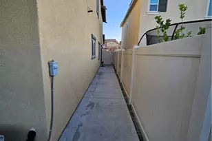 24199 Blackberry, Murrieta, CA 92562 - Photo 22