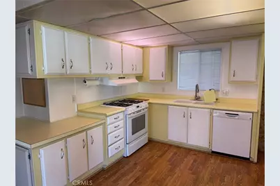 1083 Via Del Mesa, Hemet, CA 92543 - Photo 6