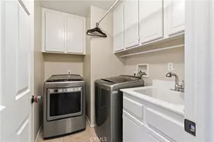 33671 Marigold, Murrieta, CA 92563 - Photo 18