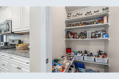 31280 Whistling Acres, Temecula, CA 92591 - Photo 10