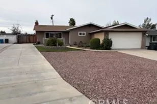 285 Harruby, Calimesa, CA 92320 - Photo 2
