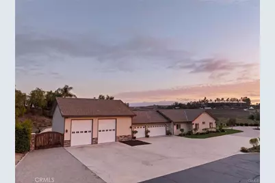 39581 Sperry Court, Temecula, CA 92591 - Photo 4