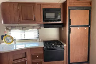 1295 S Cawston Ave, Hemet, CA 92545 - Photo 10