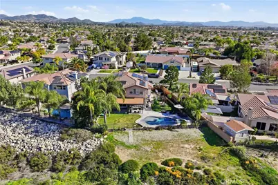 23825 Hayes, Murrieta, CA 92562 - Photo 42