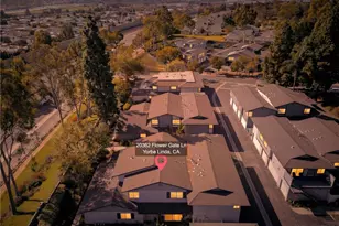 20362 #10 Flower Gate, Yorba Linda, CA 92886 - Photo 2