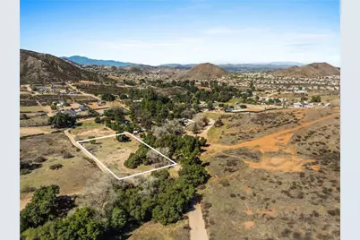 24484 Olive Street, Menifee, CA 92584 - Photo 38