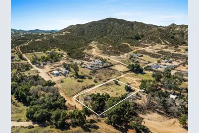 24484 Olive Street, Menifee, CA 92584 - Photo 32