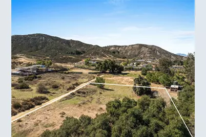 24484 Olive Street, Menifee, CA 92584 - Photo 28