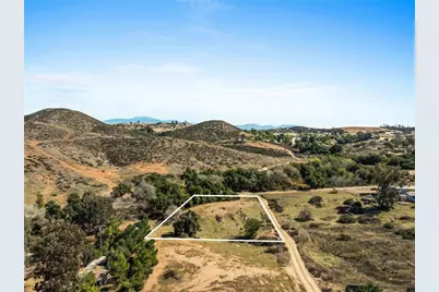 24484 Olive Street, Menifee, CA 92584 - Photo 20