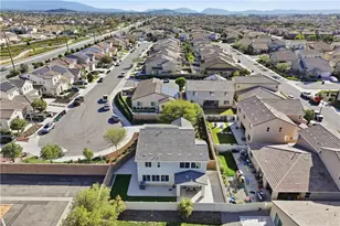 34579 Candlestick Cir, Murrieta, CA 92563 - Photo 48