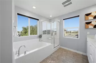 34579 Candlestick Cir, Murrieta, CA 92563 - Photo 32