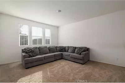 30800 Mossy Bend Ln., Murrieta, CA 92563 - Photo 6